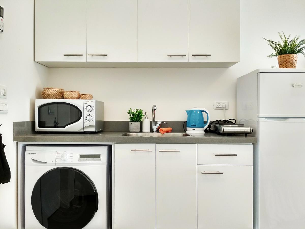 Beautiful Studio On Jerusalem Boulevard Тел Авив Екстериор снимка